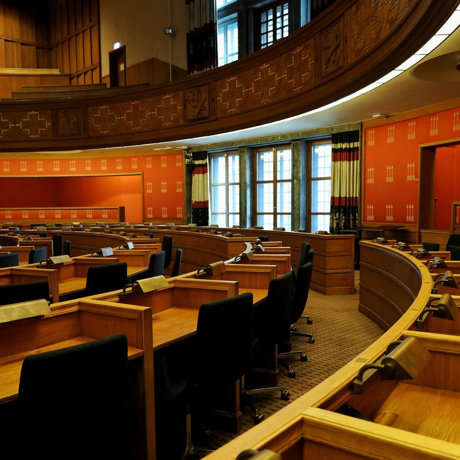Suasana gedung acara